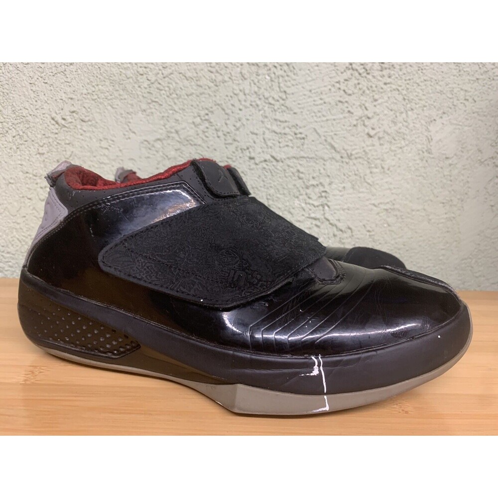 AIR JORDAN XX 20 RETRO USED SIZE 9 BLACK STEALTH VARSITY RED 310455 002